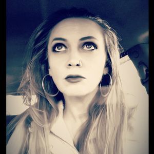 Meet your Posher, Vanessa